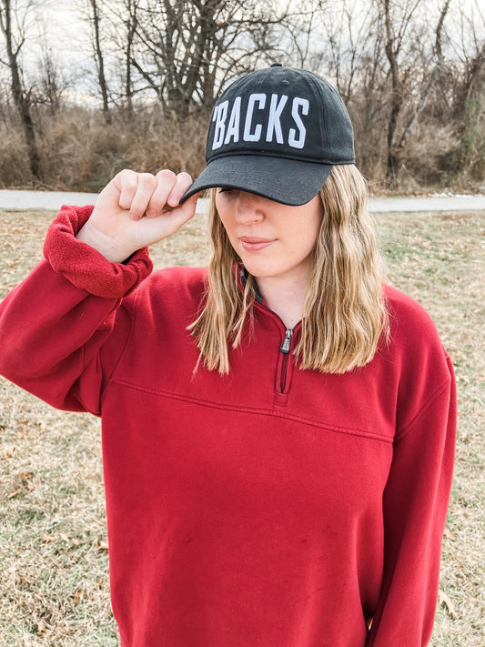 'BACKS low profile curved bill